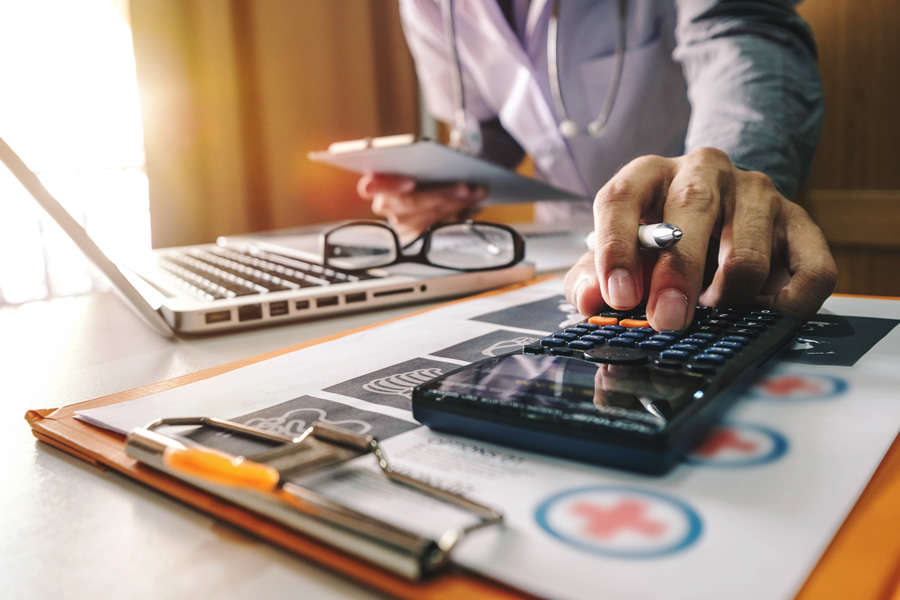4 Signs You Need a Healthcare CFO